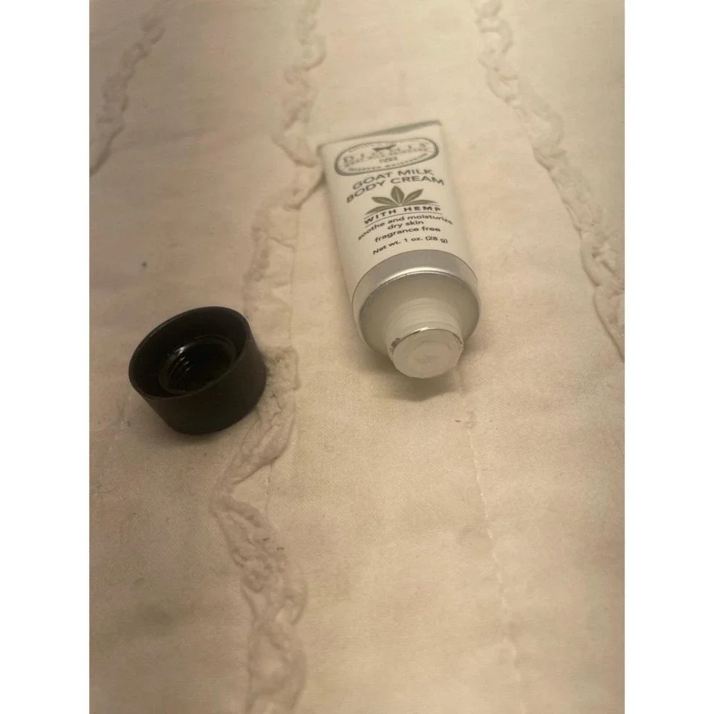Dionis Goat Milk‎ Body Cream with Hemp 1oz NEW